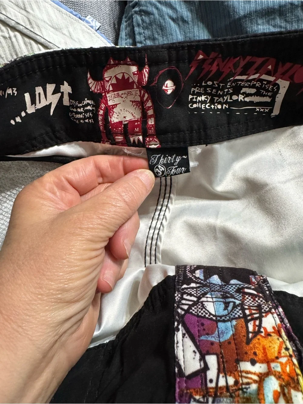 YK2 Lost Enterprises pinky Taylor collection board shorts